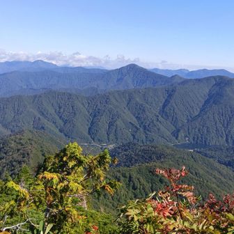 登山口方向
