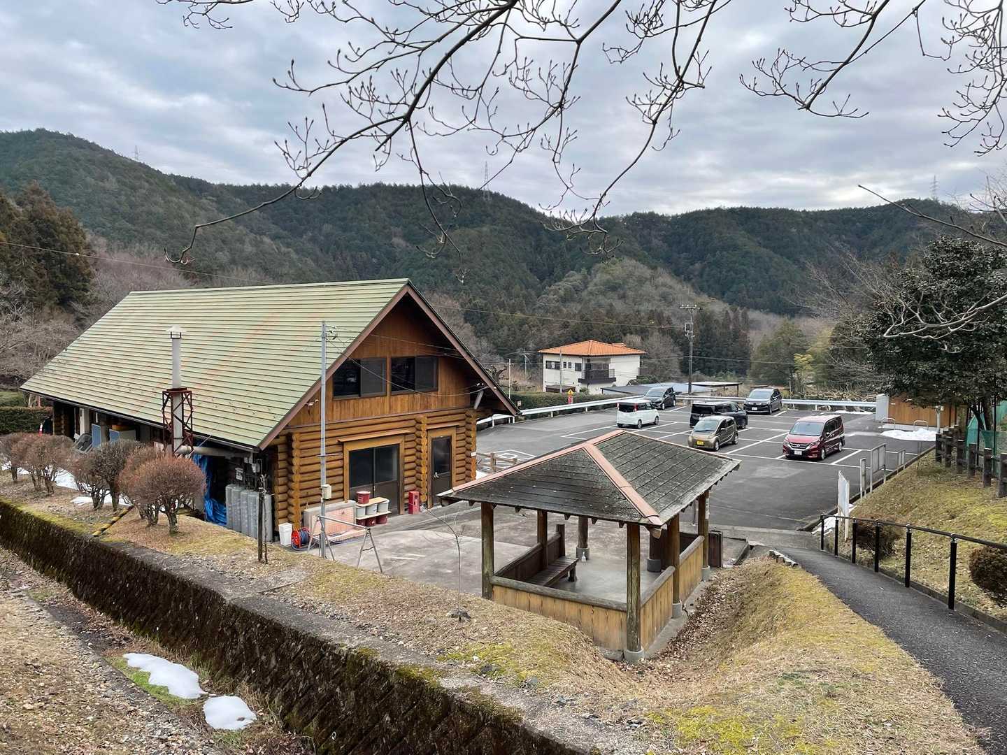 のんびり山歩出来ました。
来て良かった
ありがとう😊

おしまい