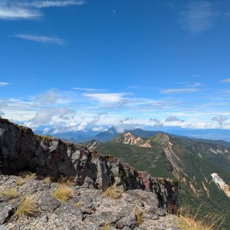 下山して温泉三昧🫶
山頂とはおさらばです
