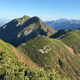 兎岳山腹よりこのアップ⤴️ダウン⤵️
試練か？（ ;  ; ）（ ;  ; ）
