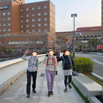 塩尾寺休憩所へ向かいます