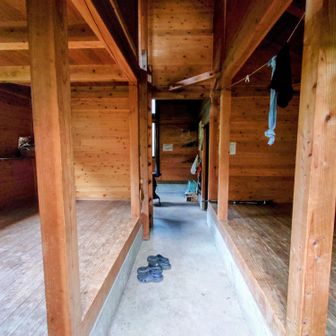 綺麗な山小屋🏚️で貸し切り部で利用させて頂きました