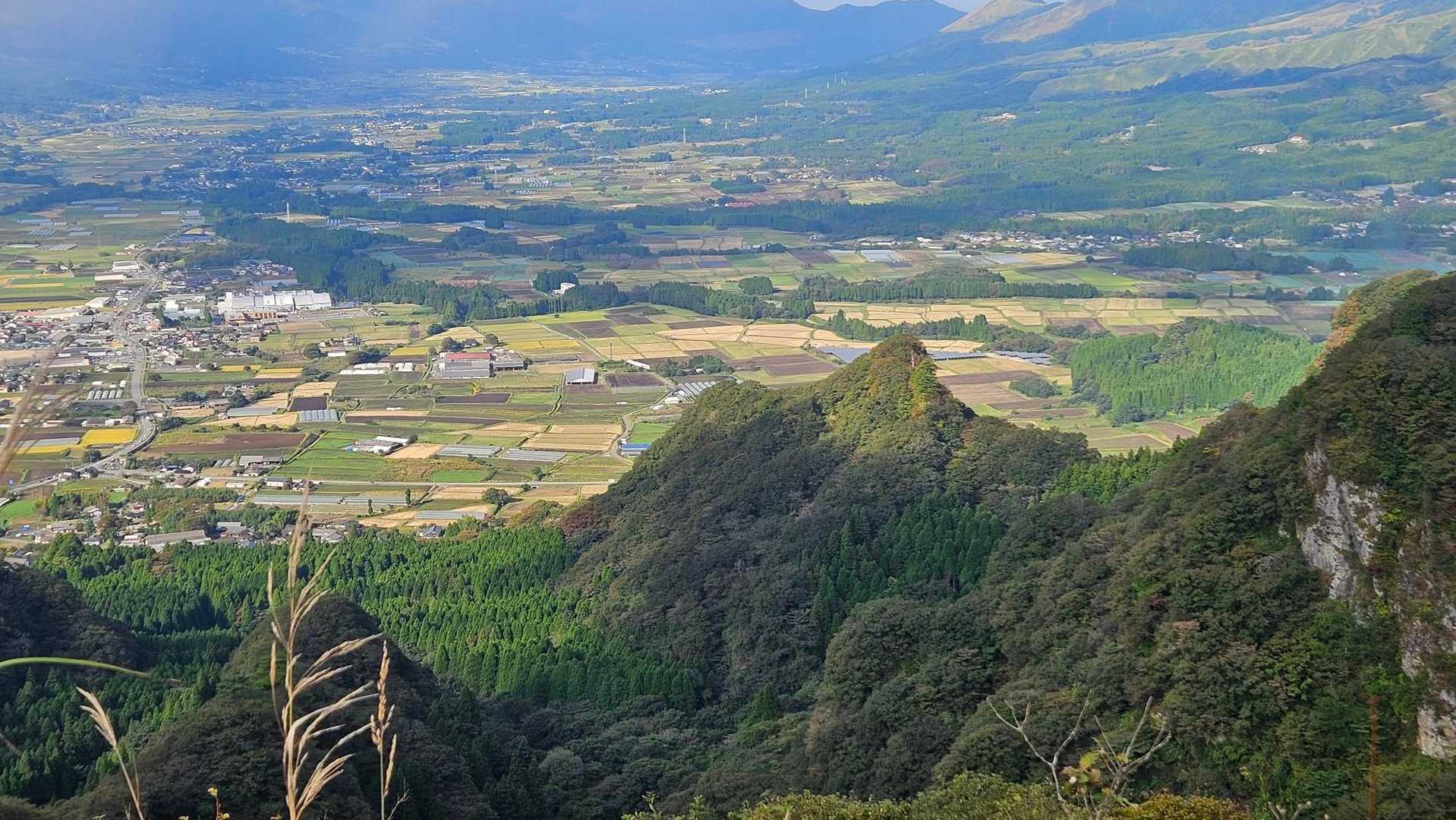 あれがらくだ山かな
ルートはありません