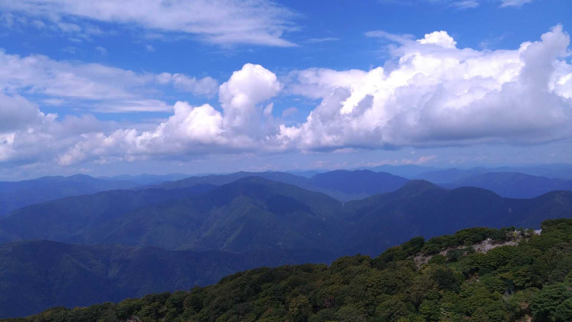 西登山道-中央登山道 周回コースの写真