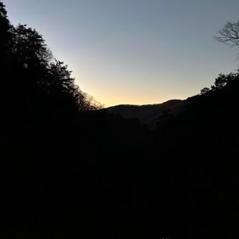 まだ夜明け前、この時間が自分は結構好き😊