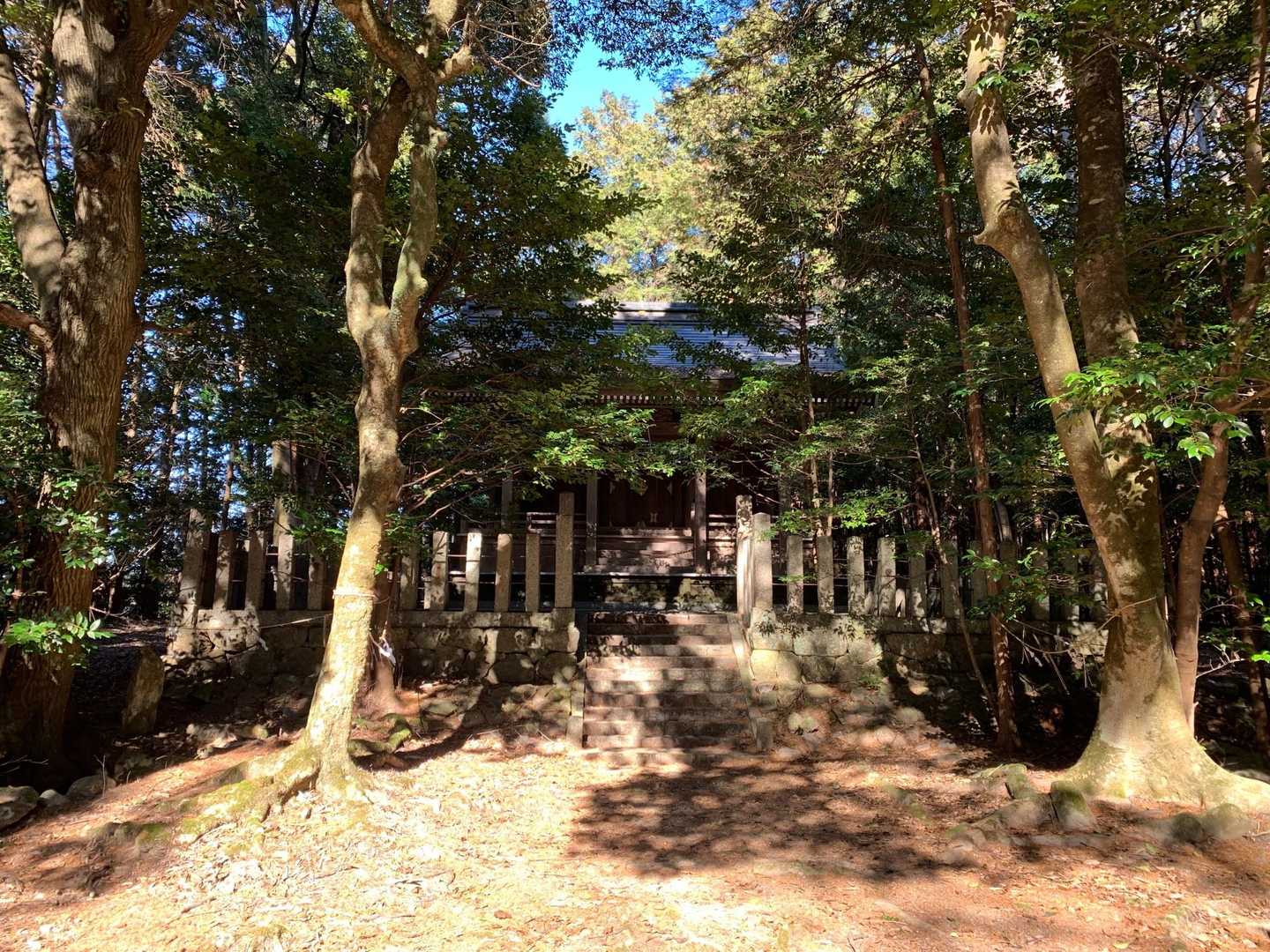 顔戸八幡神社奥の院に無事到着❗️