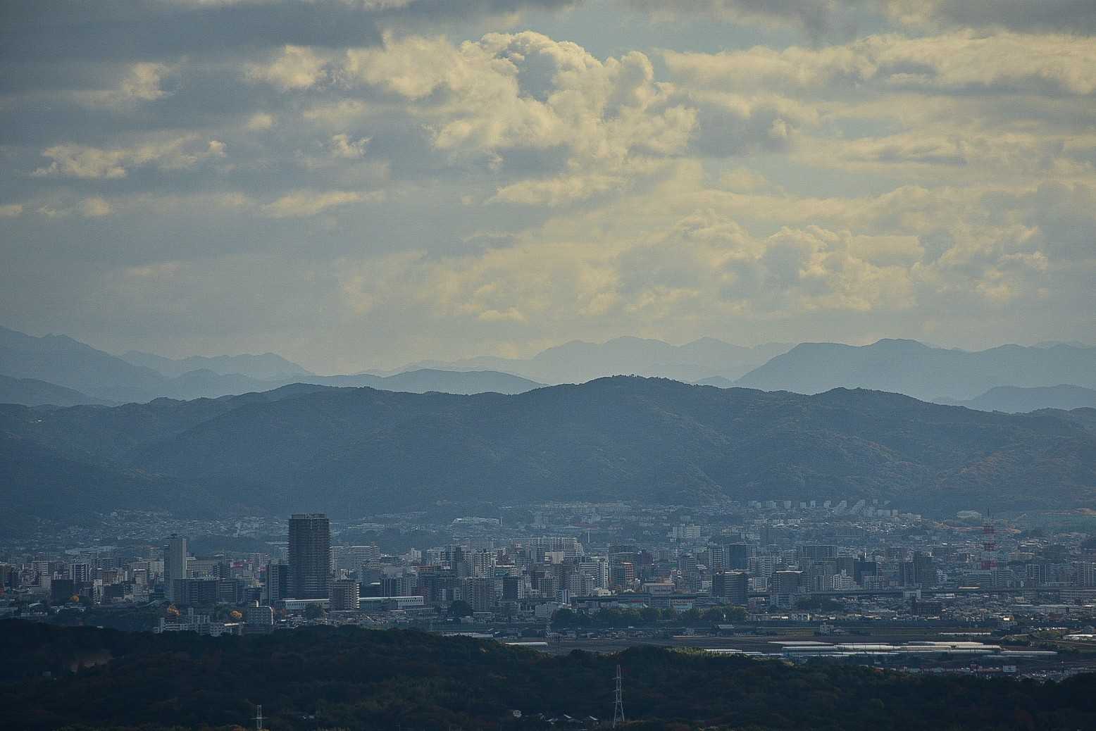 鎮西山の写真
