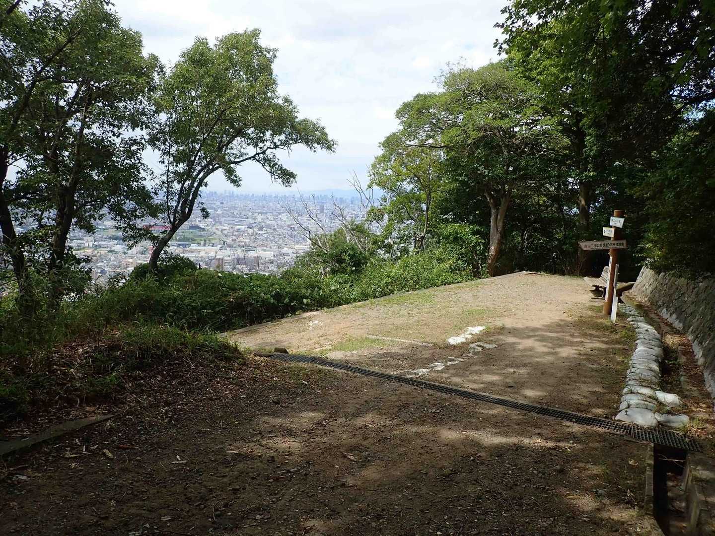神津嶽-神津嶽ふれあい広場 往復コースの写真