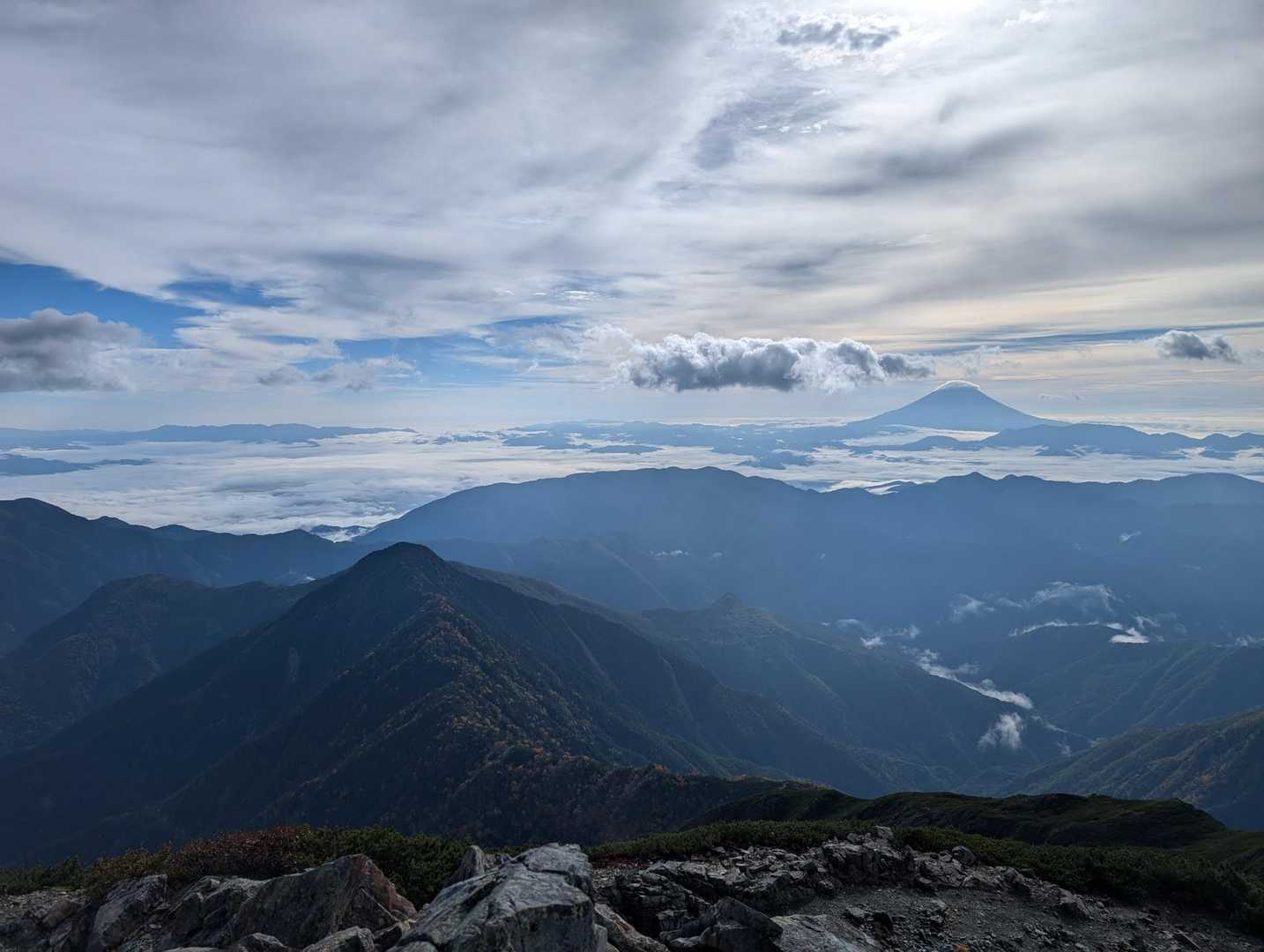 大門沢登山道入口-農鳥岳 往復コースの写真