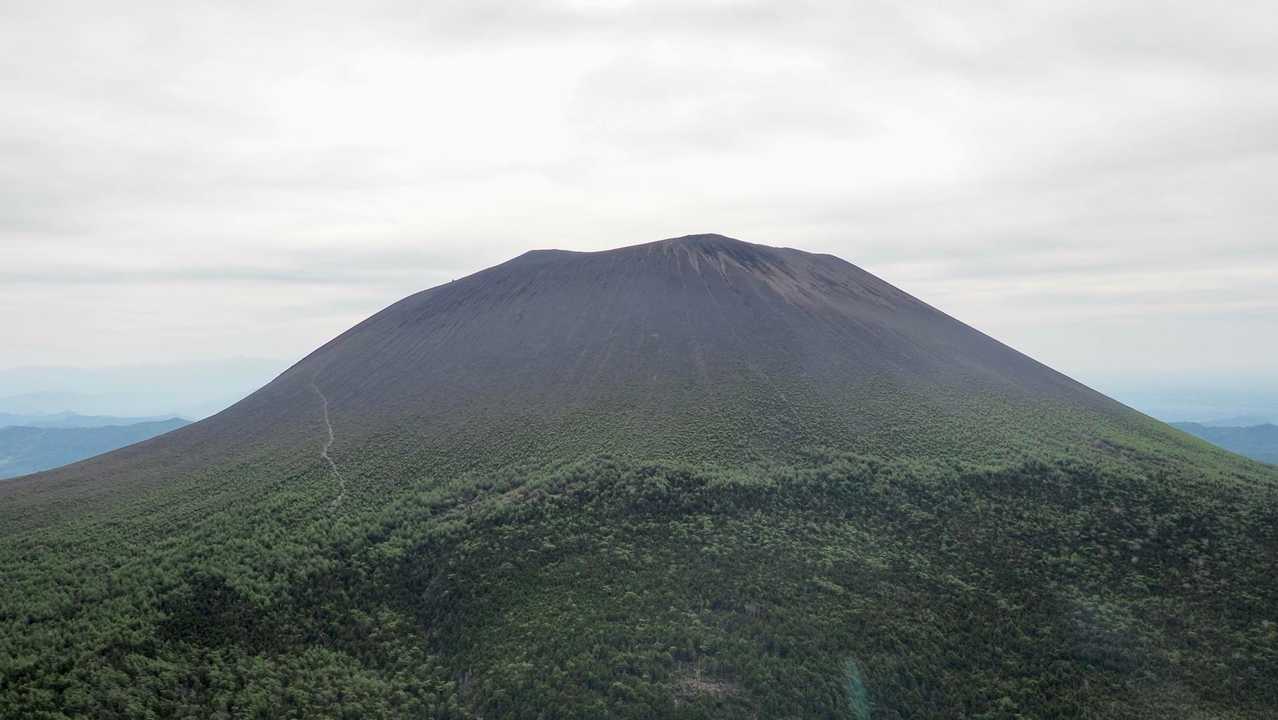 浅間山（黒斑山・蛇骨岳・仙人岳・鋸岳・前掛山）、外輪山周回 の写真 5