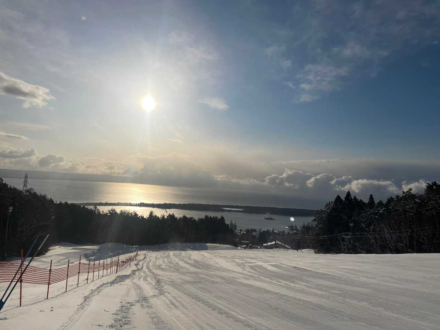 雪はパラつくけど
楽しい空