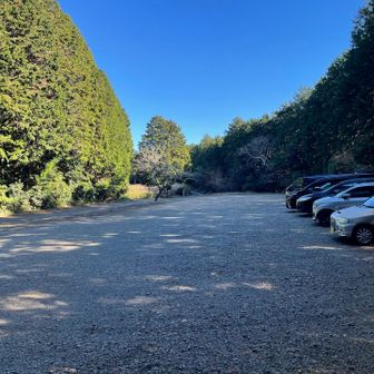 20台分くらいある広い駐車場