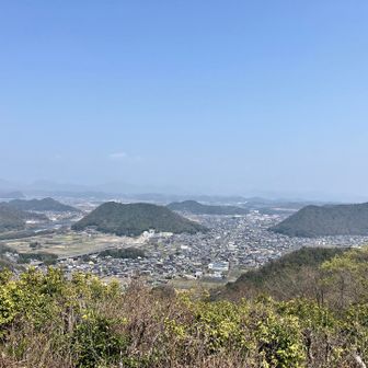 【三峰山 山頂】
芥見・清水山方面