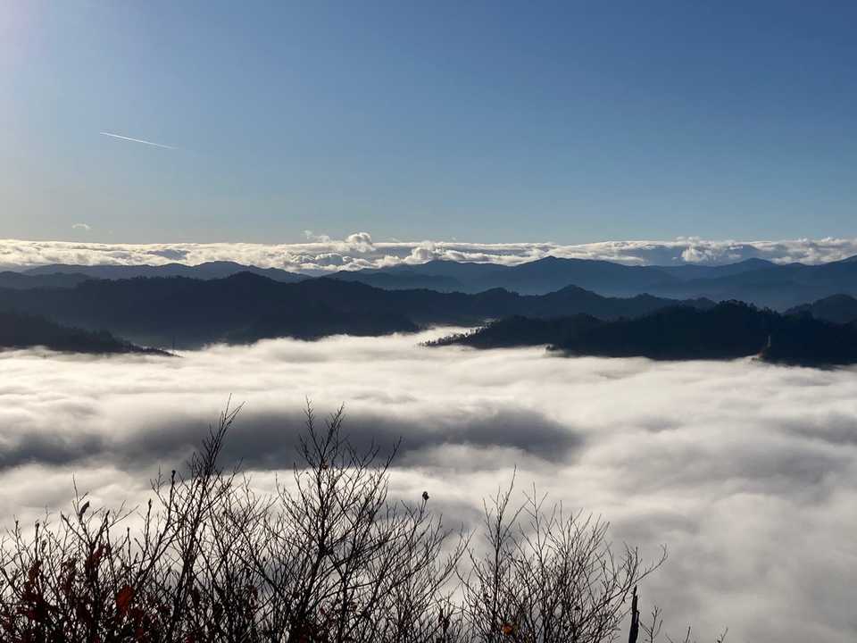 頂上から