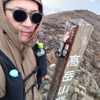 takasy-forever-hangover