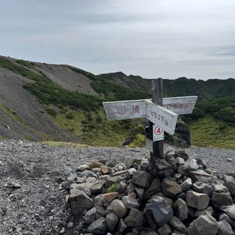 時計回りで行くので左へ