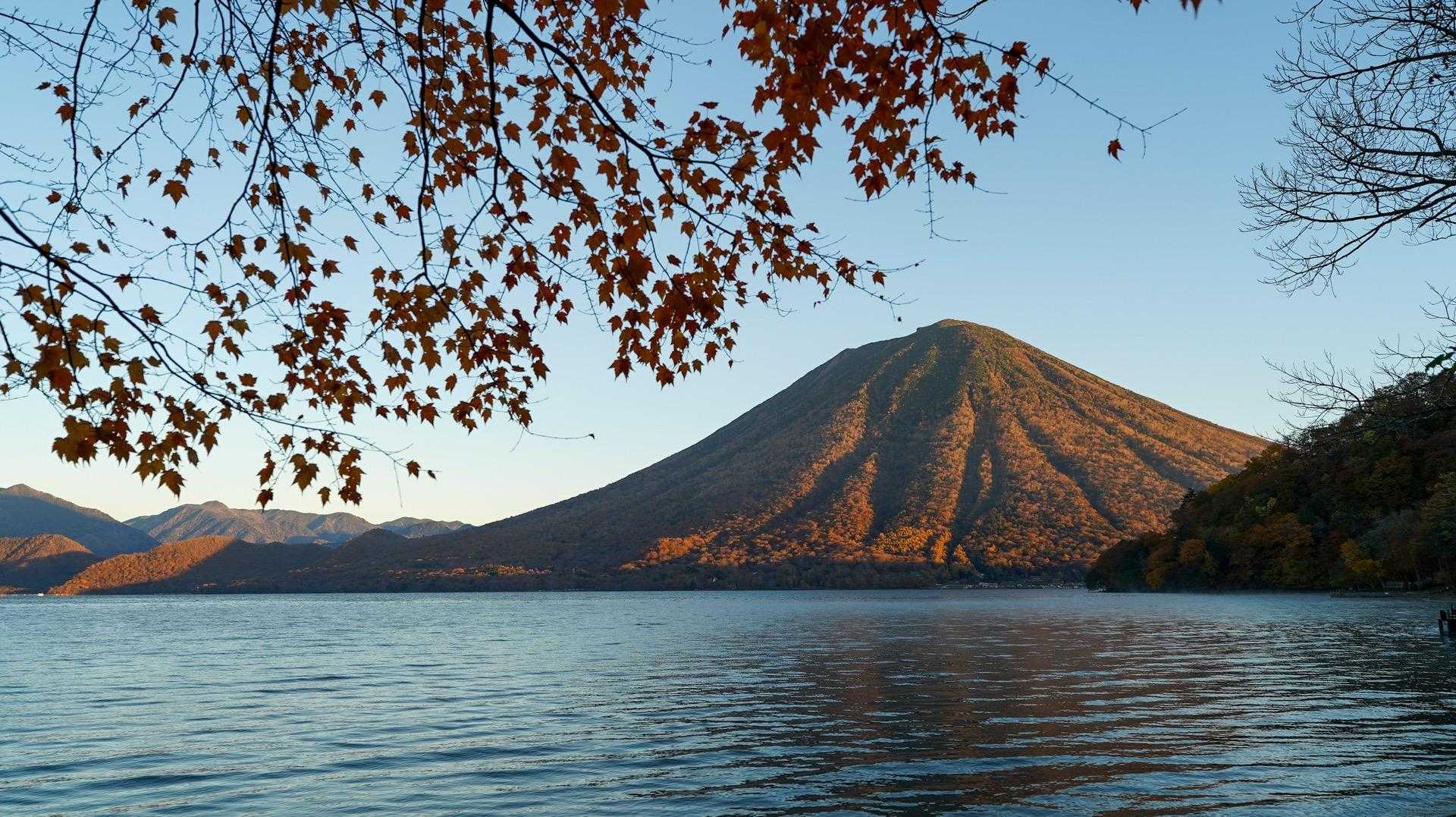 阿世潟峠-社山-黒檜岳-黒槍岳登山口 縦走コースの写真