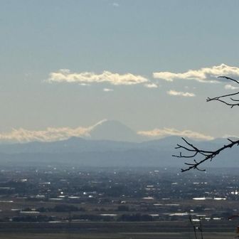 富士山🗻
たまに、富士山か浅間山かわからなくなるのは、私だけか😓