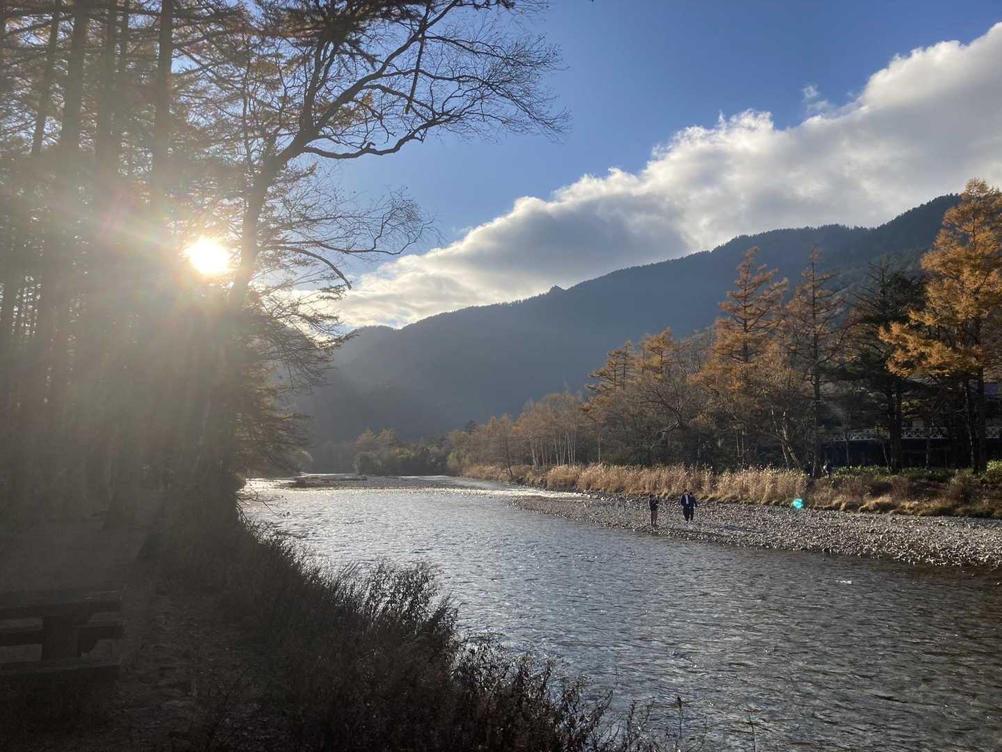 景色とスイーツで目も舌も嬉しい山岳景勝地、長野・上高地コースの写真