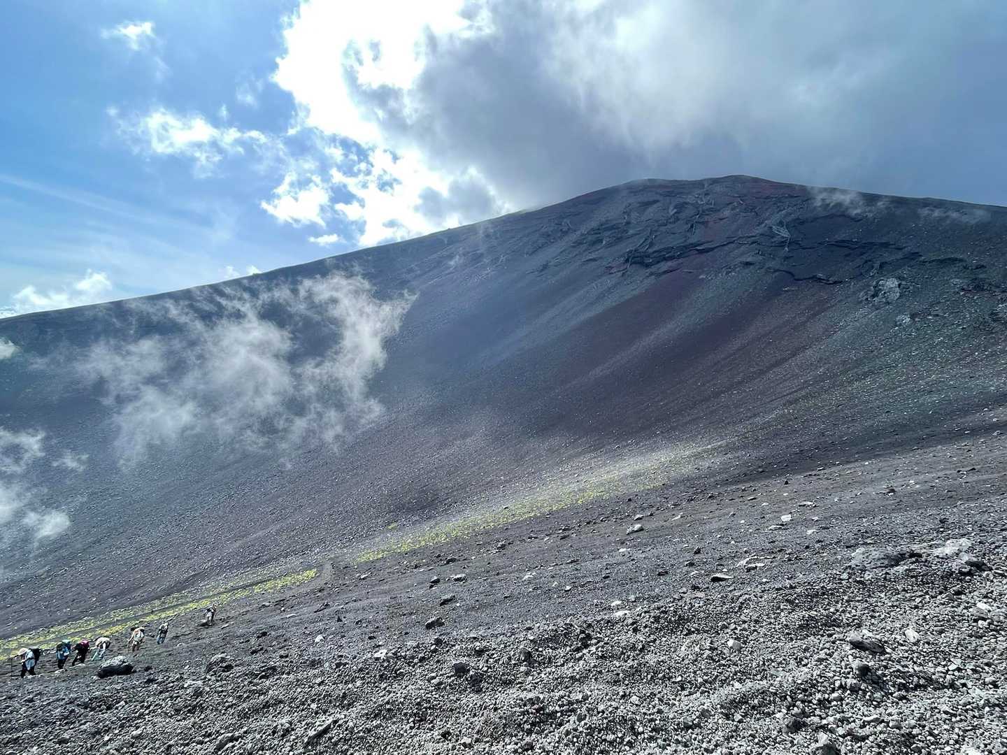 馬の背から見る富士山🗻