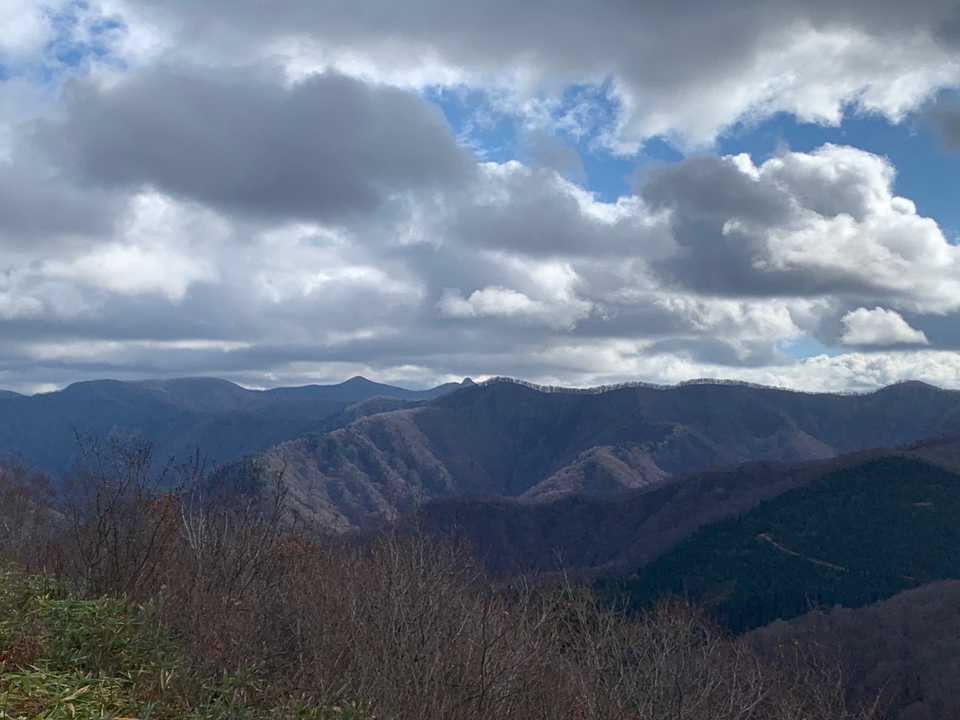 御所山方面