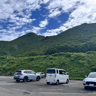 空が！青い！

雲が白い！