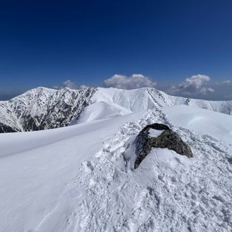 また時間に余裕があるので宝剣岳へ