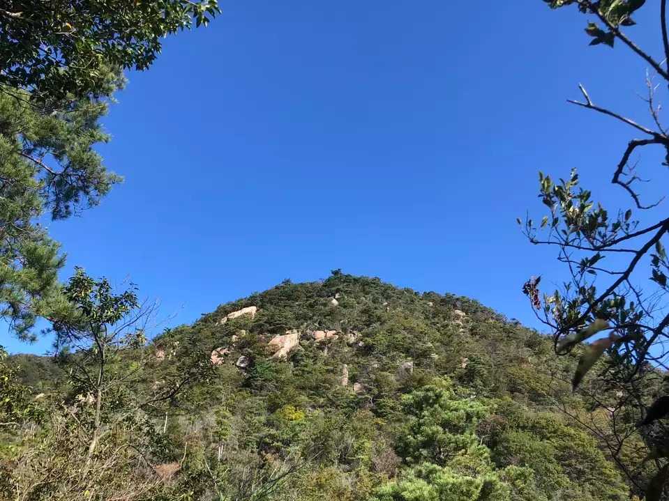 後鉢巻山の写真