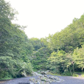 幕岩