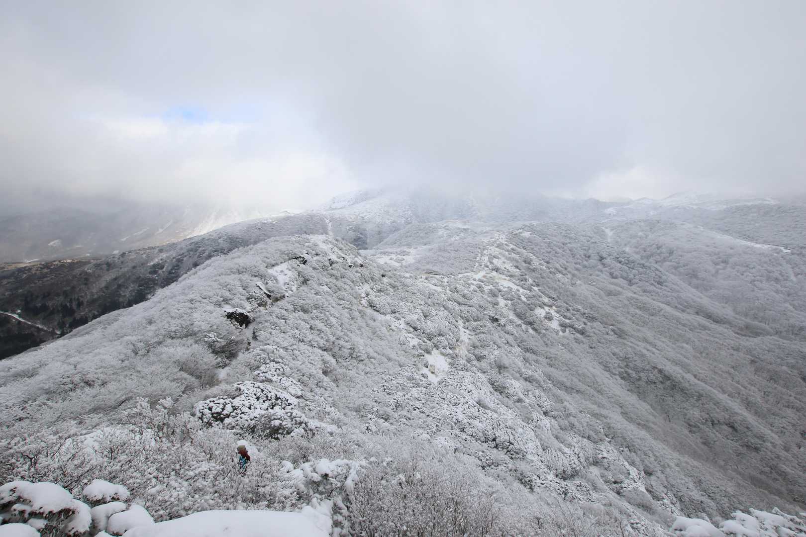 牧ノ戸峠-沓掛山-扇ヶ鼻-御池 往復コースの写真