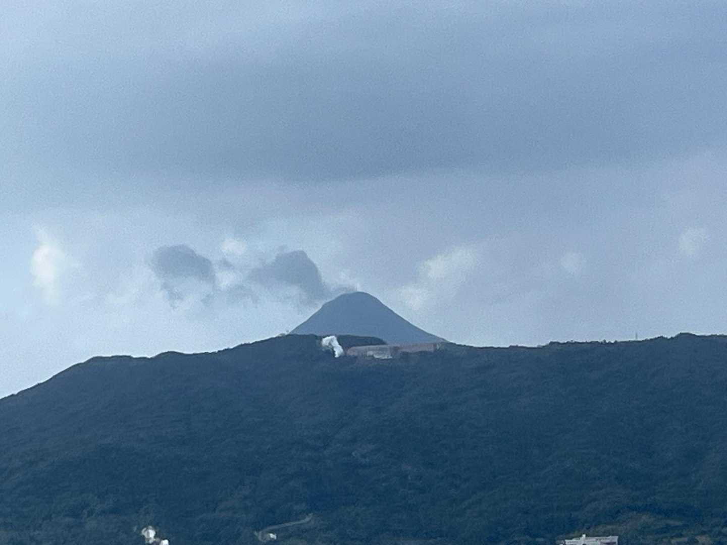 再び開聞岳