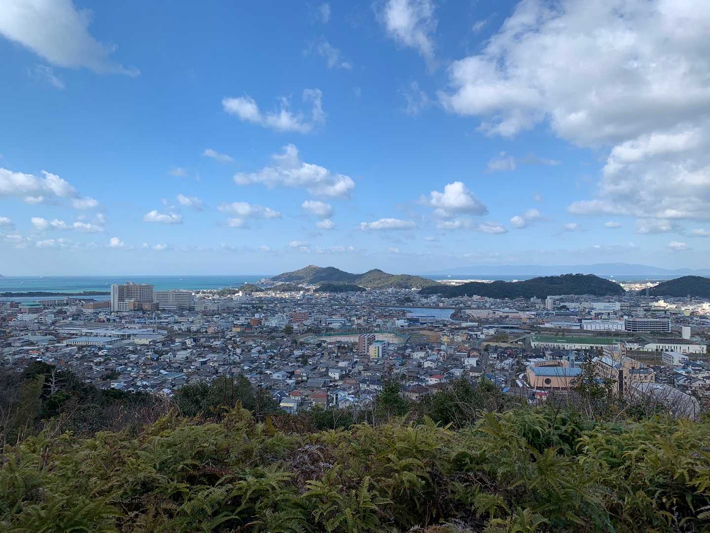 少し先に進み和歌山市内の眺望