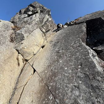 
高所恐怖症でも思っていたより怖くなかったです。
