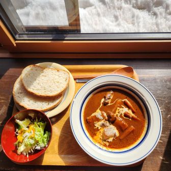 ランチのビーフシチュー😋