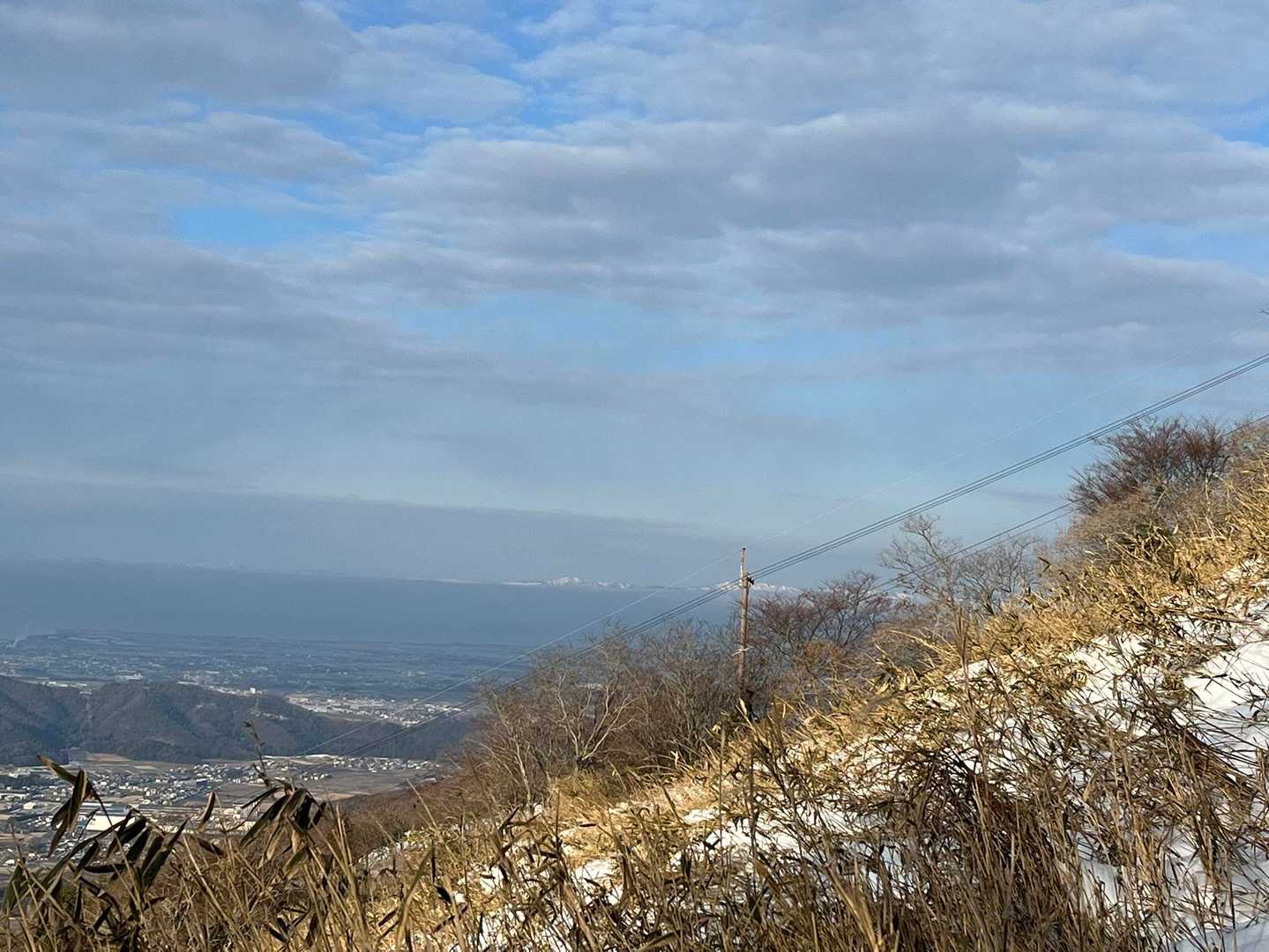 少しだけ雲が少なくなってきた？
