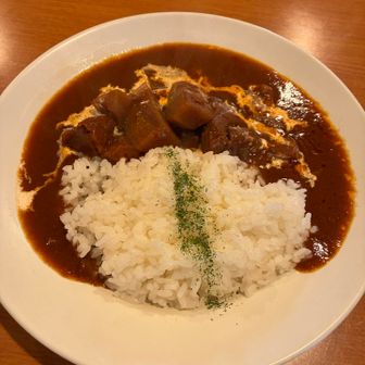 根石岳山荘のビーフシチュー