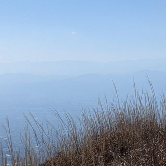 長七郎山山頂からの富士山方面(うっすら見えた？)