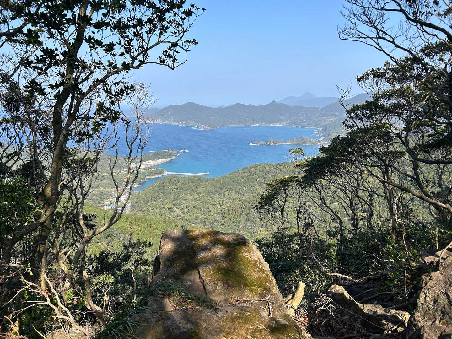 水晶洞窟-指揮所跡-車岳-尊牛山-草野岳-坊津アルプス草野 周回コースの写真