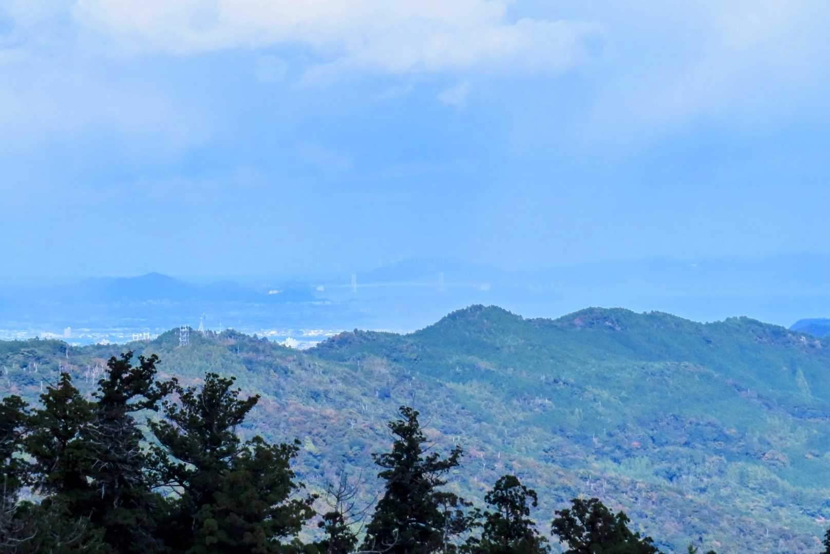 お❣️
鳴門大橋も見えてる🌉