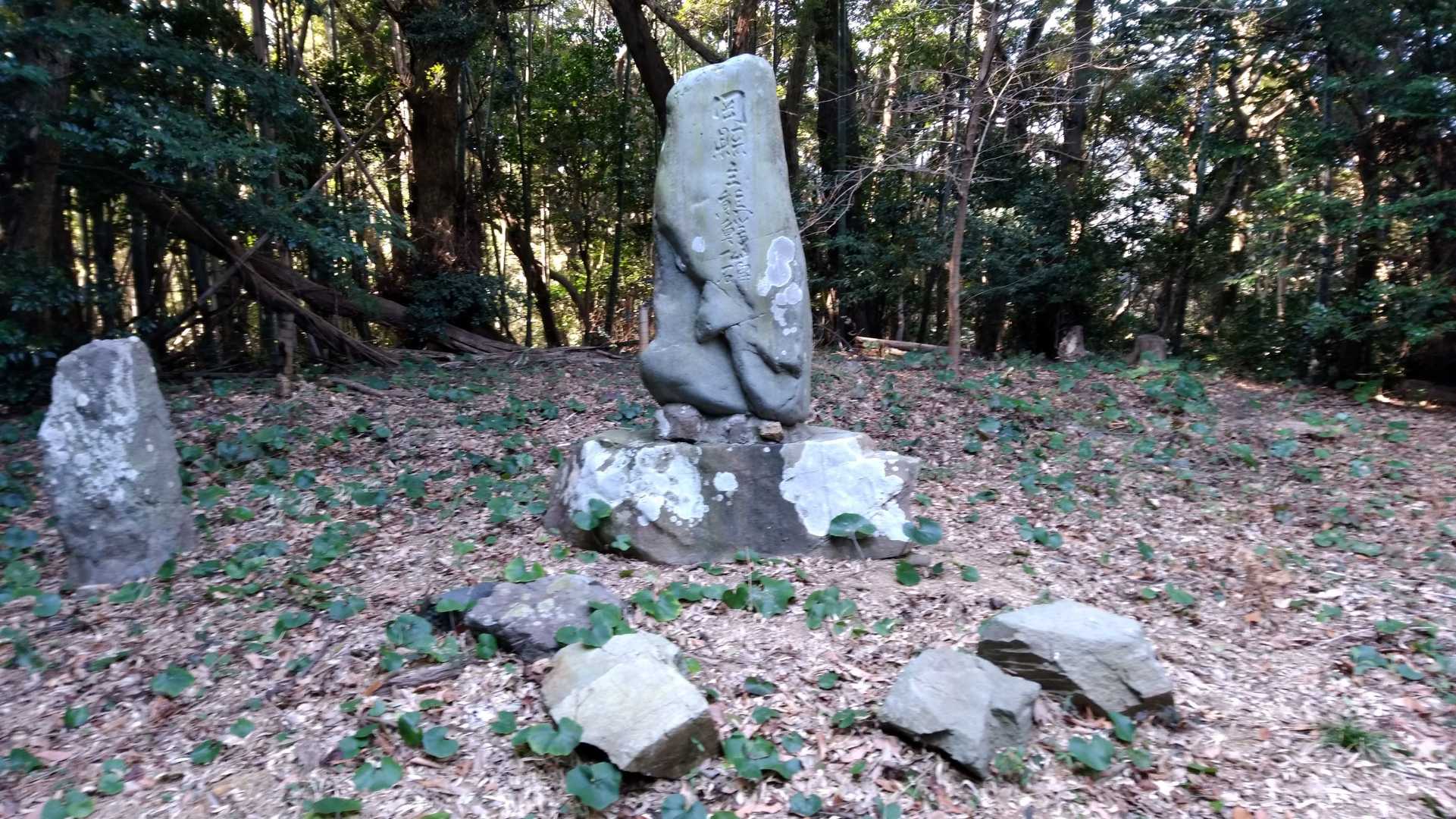 熊山　頂上。(72m)