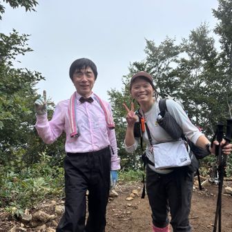 今年の正月、祖母山と久住山で
挨拶した山ガールと再会
お互いビックリ！