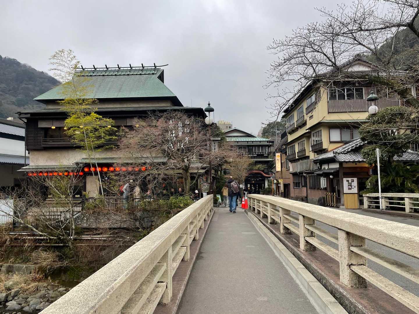 とりあえず目的地へ。