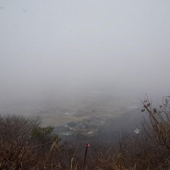 雪が舞う登り納め
明日も来れるかな？