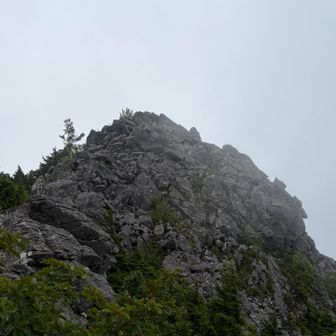 乾徳山