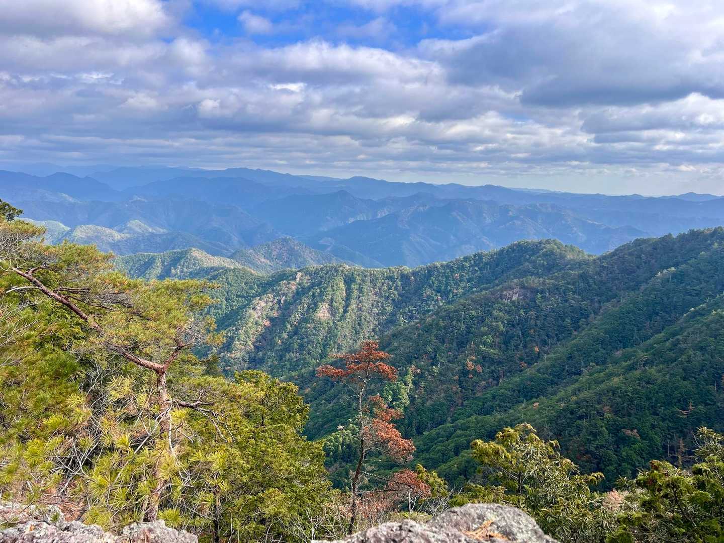 瑠璃山からの絶景✨