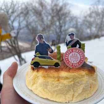 yanさんから、まさかのサプライズチーズケーキ🫢