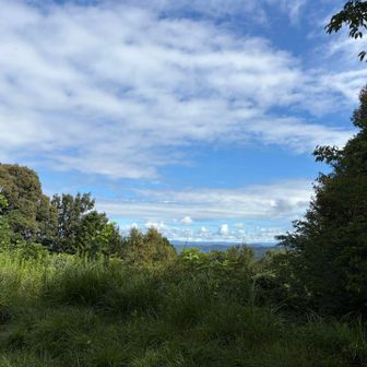 　　　　　　浮かんできたのは…
　　　　森山直太朗の「夏の終わり」😌

　次に青空が拝めるのはいつになるのかな😙
　　　　　　　　下山します