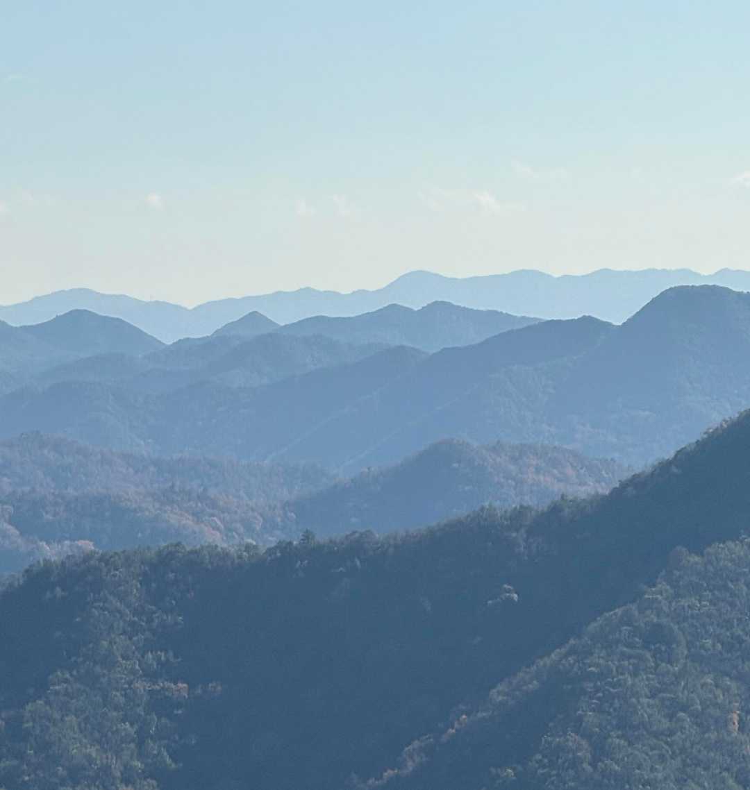 山々が重なり良い景観🤩