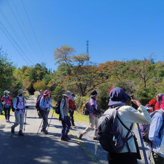 竜吟湖まで来ました！
広い場所に、人工池があります！
農業用水かしら？