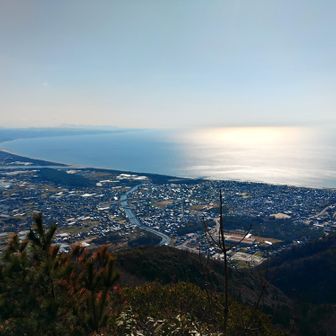 凄い😳
こんな景色めったに見れません🔭
地球は丸い見たいです🌏